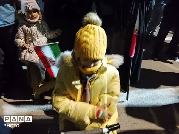 بیست و نهمین موج موشک از جنس مردم