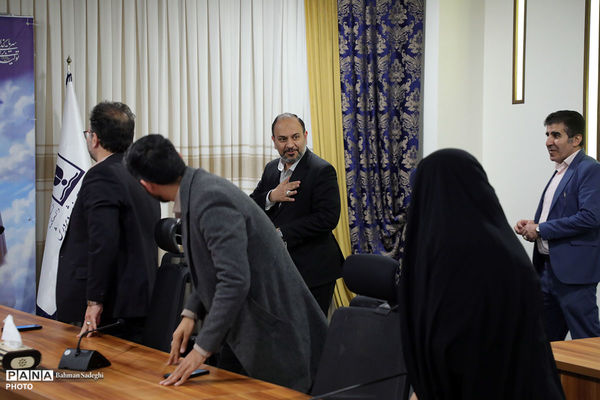  نشست فعالان و مجموعه‌های مردمی تربیت با معاون پرورشی و فرهنگی وزارت آموزش و پرورش