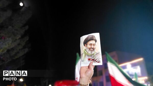از قلب رشتخوار تا وسعت ایران؛ اجتماع باشکوه دختران جان‌فدا