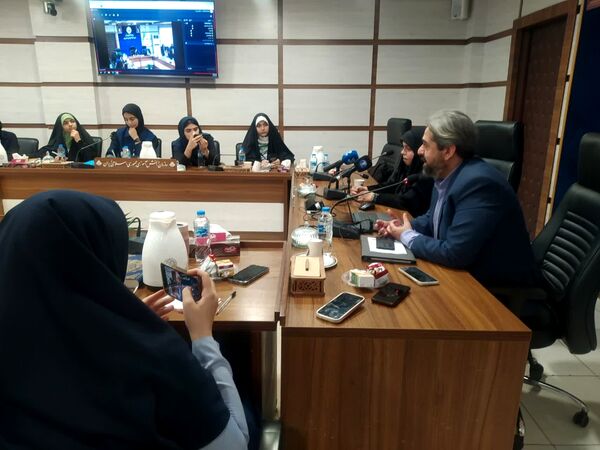 حضور خبرنگاران پانا استان قم در دوره آموزشی نوراوی مهر