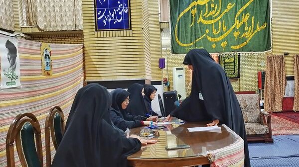 حضور پرشور مردم‌ اشتهارد برای دومین بار در پای صندوق‌های رأی