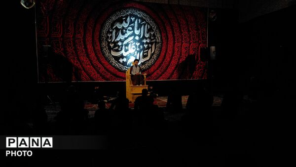 شور و شعورِ جوانانِ هیئت انصارالمهدی شهرک ولی‌عصر در سوگِ سید و سالار شهیدان