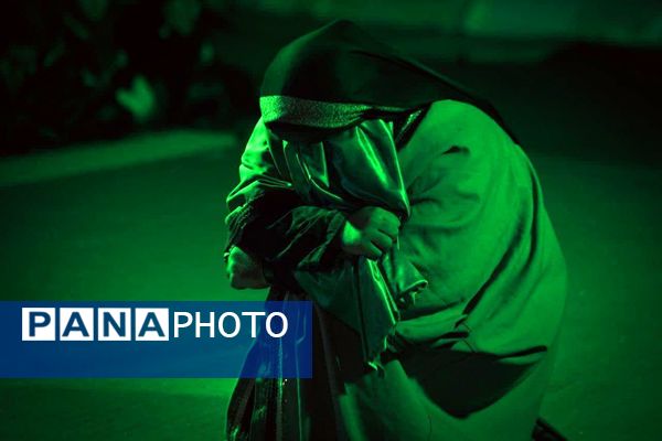 نمایش کاروان عاشقی در کرج 