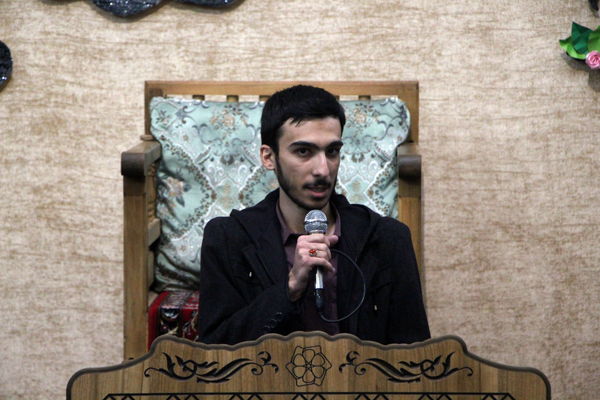 مراسم معنوی اعتکاف دانش‌آموزان پسر یزدی در فهرج