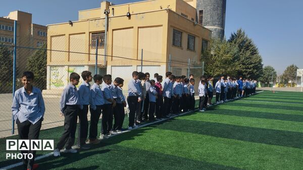 مسابقات «جام مهر» در مدرسه شهید باهنر ۵ ساوجبلاغ