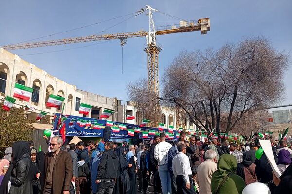 ما تا آخر پای کار نظام هستیم 