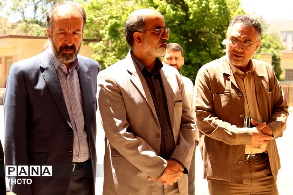 آثار هنرجویان هنرستان‌های ناحیه یک همدان به نمایش درآمد