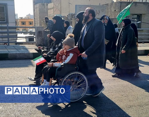 راهپیمایی 22 بهمن در قم -1