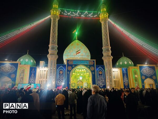 جشن آغاز امامت حضرت مهدی(عج) در مسجد جمکران