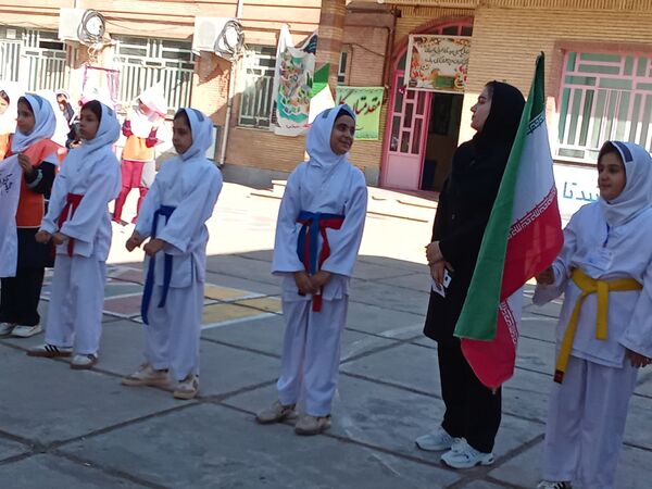 المپیاد ورزشی مدرسه حضرت زینب (س) کوهنانی 