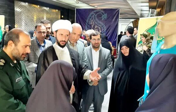 افتتاح اولین جشنواره مد و لباس ایرانی - اسلامی در شهرستان ملارد