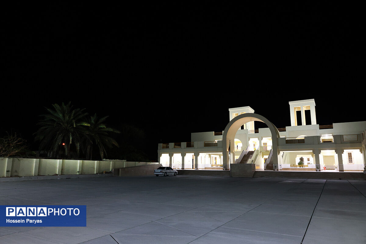 مدرسه ابتدایی فاطمیه بندر کنگ