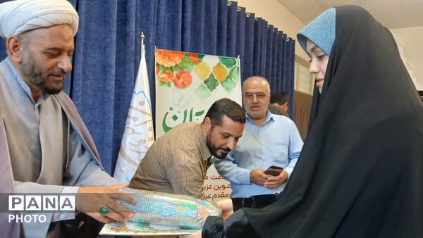 تقدیر امام جمعه شهرستان درگزین از خبرنگاران پانا و اعضای هییت مذهبی دانش آموزی
