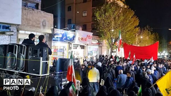 هم‌نشینی آرام کنار مزار شهید گمنام