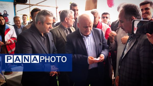 بازدید استاندار مازندران از غرفه نوروزی قائمشهر