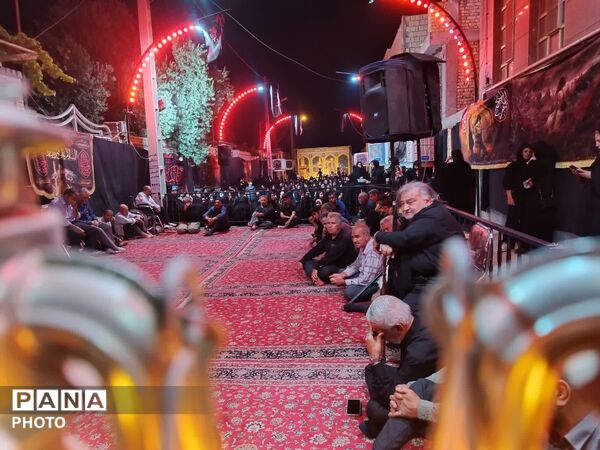سه شب عزاداری به عشق امام حسین (ع) در اردکان
