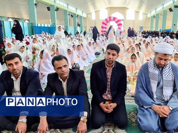 آیین سپیدپوشان؛ جشن تکلیف دختران عنبرآباد