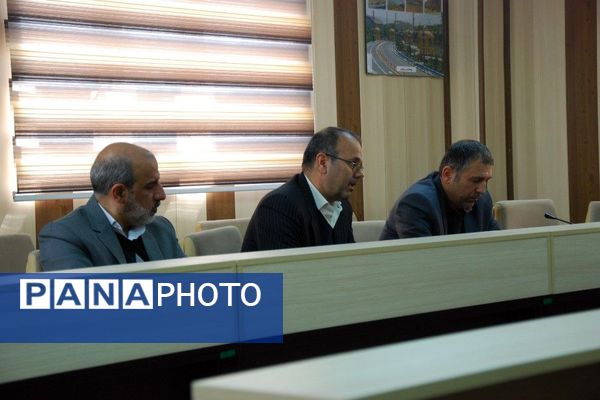 برگزاری جلسه لایحه بودجه سال ۱۴۰۴ شهر قیامدشت
ری یک