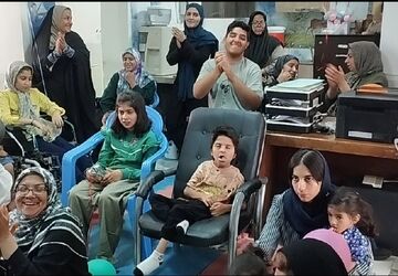 جشن به امامت رسیدن علی«ع» در مرکز توانبخشی پویا 
