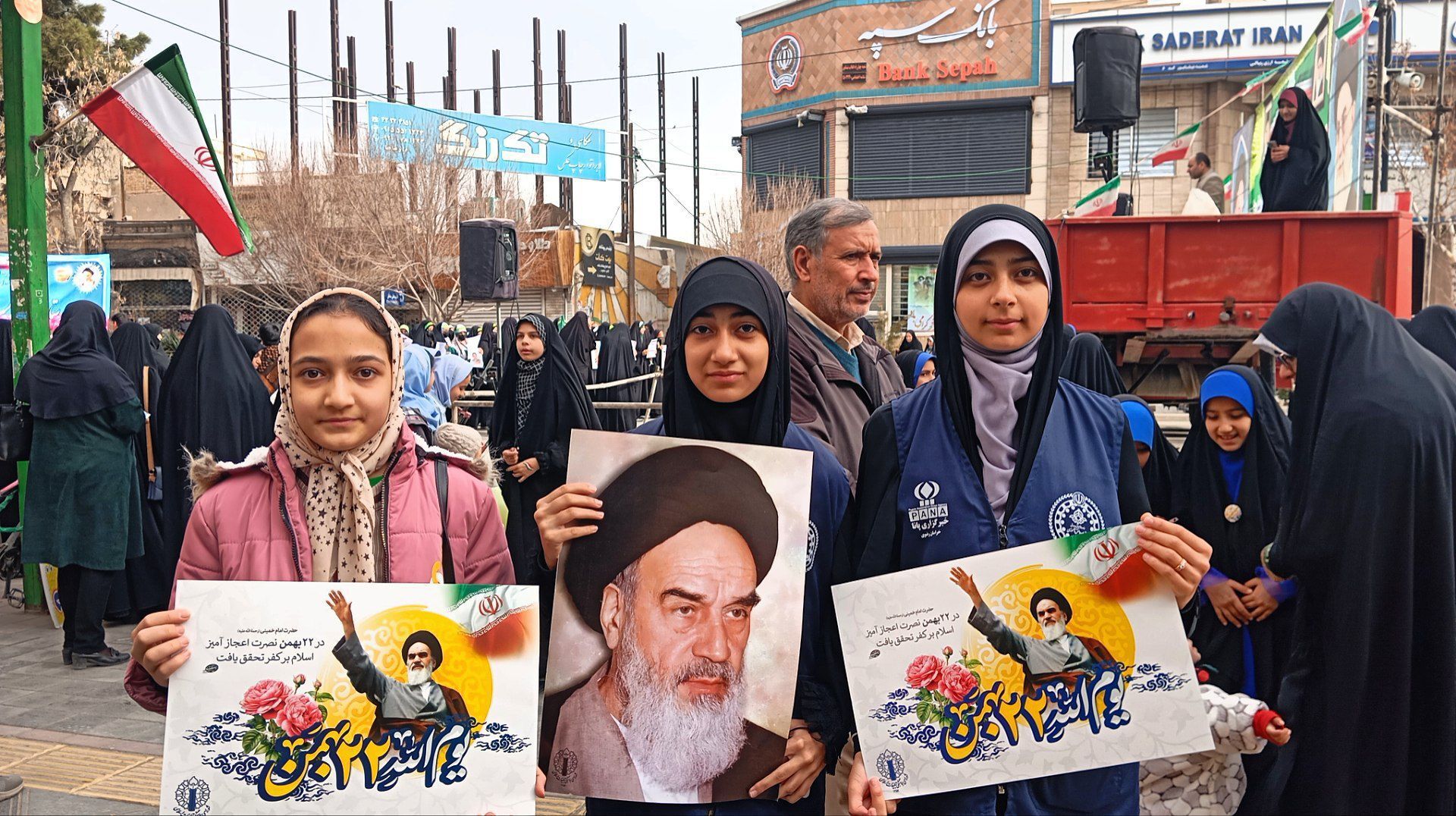خاطره‌هایی زنده از راهپیمایی ۲۲ بهمن نیشابور