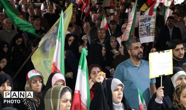 هفتاد و نهمین شب حضور نظرآبادی‌ها؛ روایت تپش یک شهر