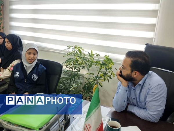 نشست صمیمانه معاون پرورشی و تربیت‌بدنی ناحیه 7 با سردبیر خبرنگاران خبرگزاری پانا 