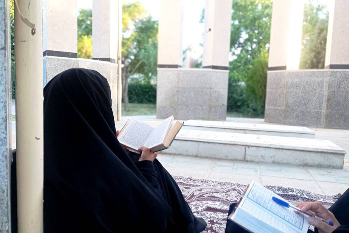 دعا عرفه در شهرستان مانه 