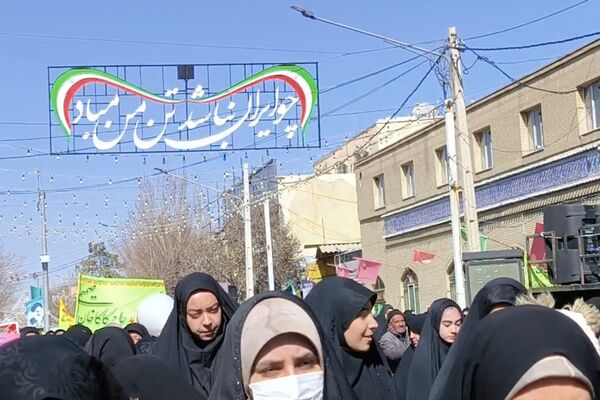راهپیمایی ۲۲ بهمن در چهل و ششمین سالگرد پیروزی شکوهمند انقلاب اسلامی در شهرستان آباده