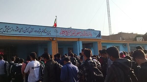 گرامیداشت هفته سلامت روان در دبیرستان شاهد ابوذر غفاری 