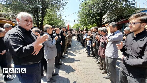 سراب؛ هم‌صدا با تهران در وداع با قائد شهید
