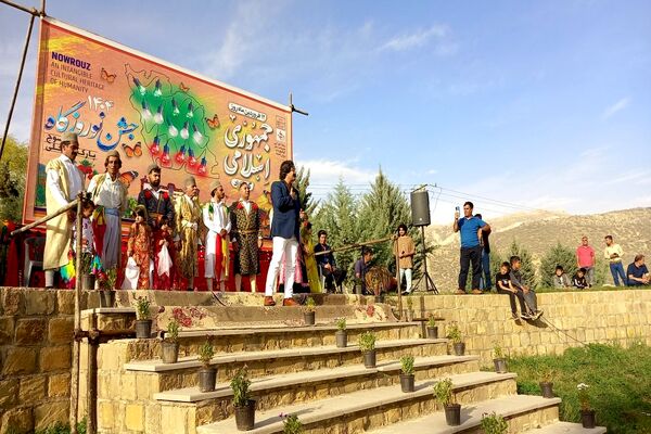 جشن نوروزگاه در پارک ساحلی یاسوج 