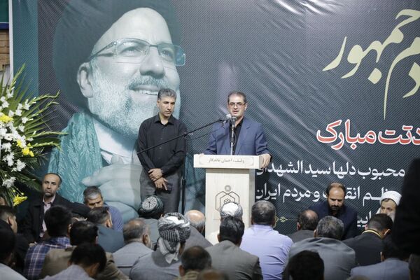 مراسم بزرگداشت شهیدان راه خدمت در مسجد جامع سنندج 