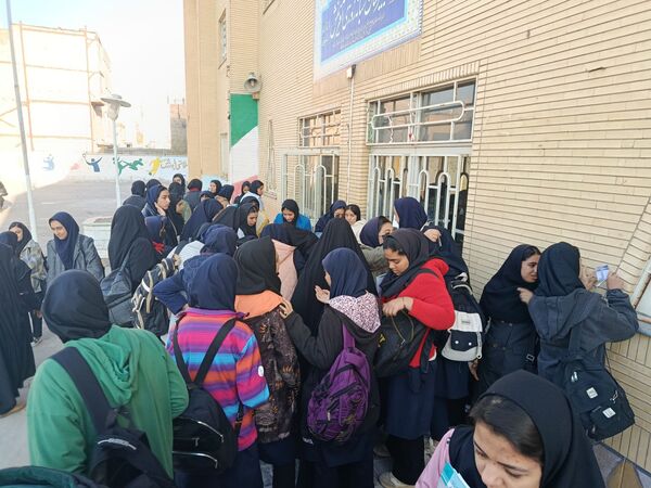  انتخابات شورای دانش‌آموزی در مدارس منطقه رضویه