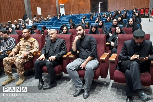 جلسه مدیران مدارس منطقه کهریزک؛ هماهنگی «پروژه مهر» و آیین بدرقه رهبر شهید