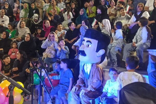 برگزاری جشن بزرگ هفته جهانی کودک در قبله تهران
