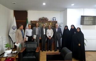 تجلیل معاون‌ حقوقی و امور مجلس از خانواده شهدا‌، جانبازان و ایثارگران‌