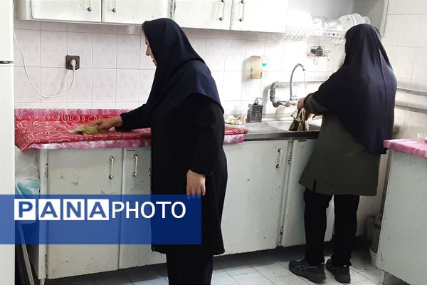 دبیرستان فرزانگان قائمشهر به استقبال مهر رفت