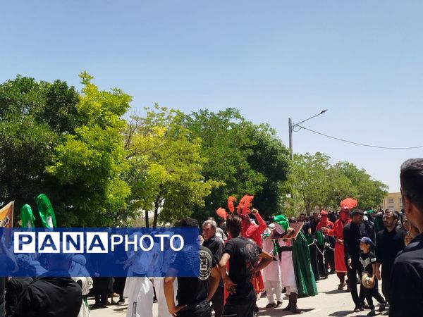 دسته عزاداری ظهر عاشورا در فاروج 