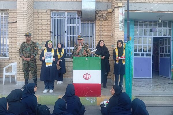 نیرویی خستگی ناپذیر که گام‌هایش همیشه محکم و استوار است 