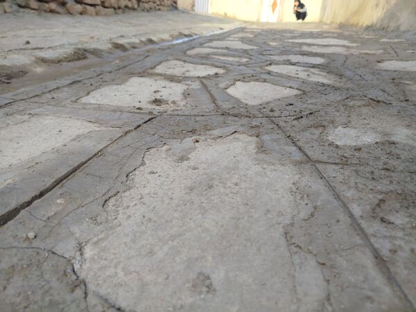 اجرای پروژه سنگ فرش روستای گزکوه 