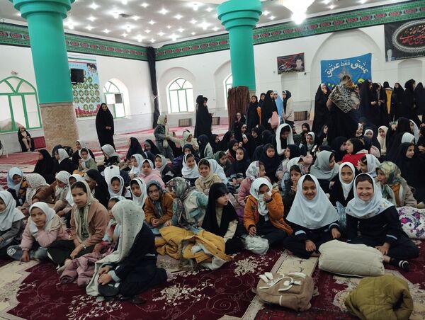 مراسم ولادت حضرت فاطمه زهرا در مهدیه صاحب زمان روستای دهنو شهرستان خلیل آباد