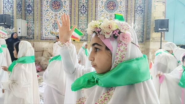 جشن بندگی در دهه فجر