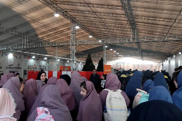 بازدید علمی مدرسه نرگس پردیس از پارک علم و فناوری