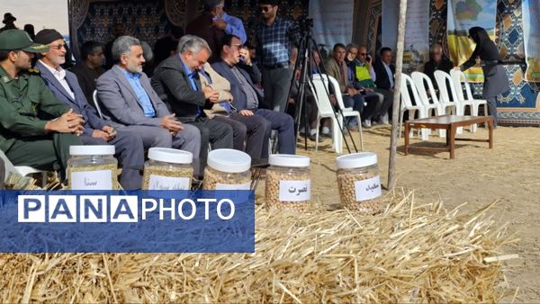 آیین آغاز سال زراعی در شهرستان فاروج