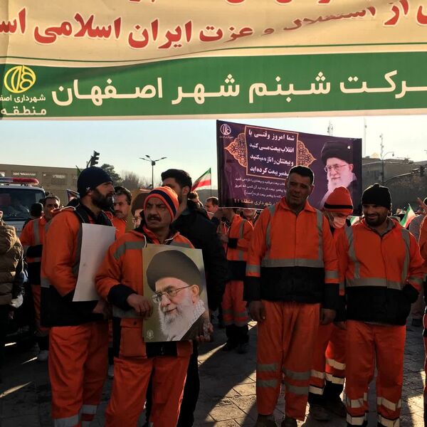 اصفهان یکصدا در میدان امام حسین(ع)