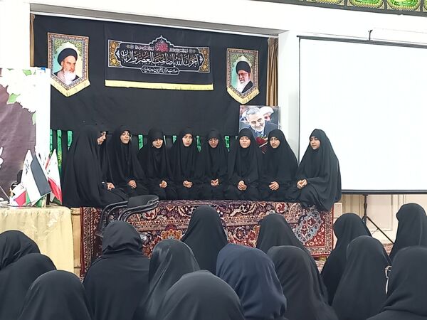 همایش ام‌المقاومه در مدرسه علمیه نرجس(س) در کاشمر