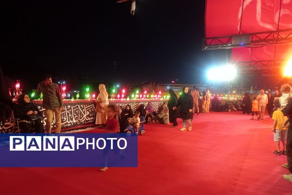 مراسم عزاداری شهادت کریم اهل بیت (ع)در کشتی سفینة  النجاة 