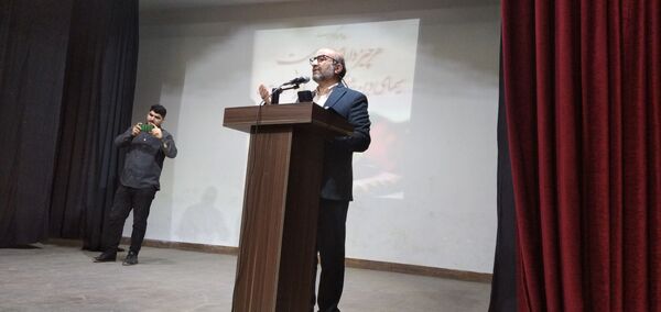 ملایر میزبان اجلاس سراسری نماز دانش‌آموزی شد