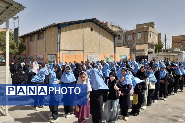 بازگشت به صحنه علم،مدارس متوسطه  شهرستان قدس آماده ساخت آینده