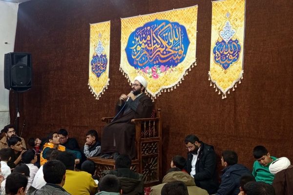 جشن میلاد امام زمان(عج)  در استان قدس امامزاده یحیی